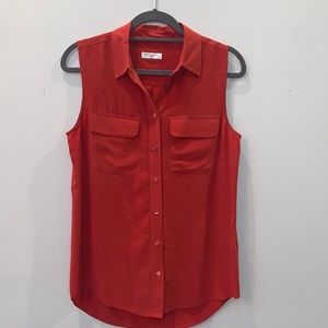 Equipment Red Silk Sleeveless Button-down size S